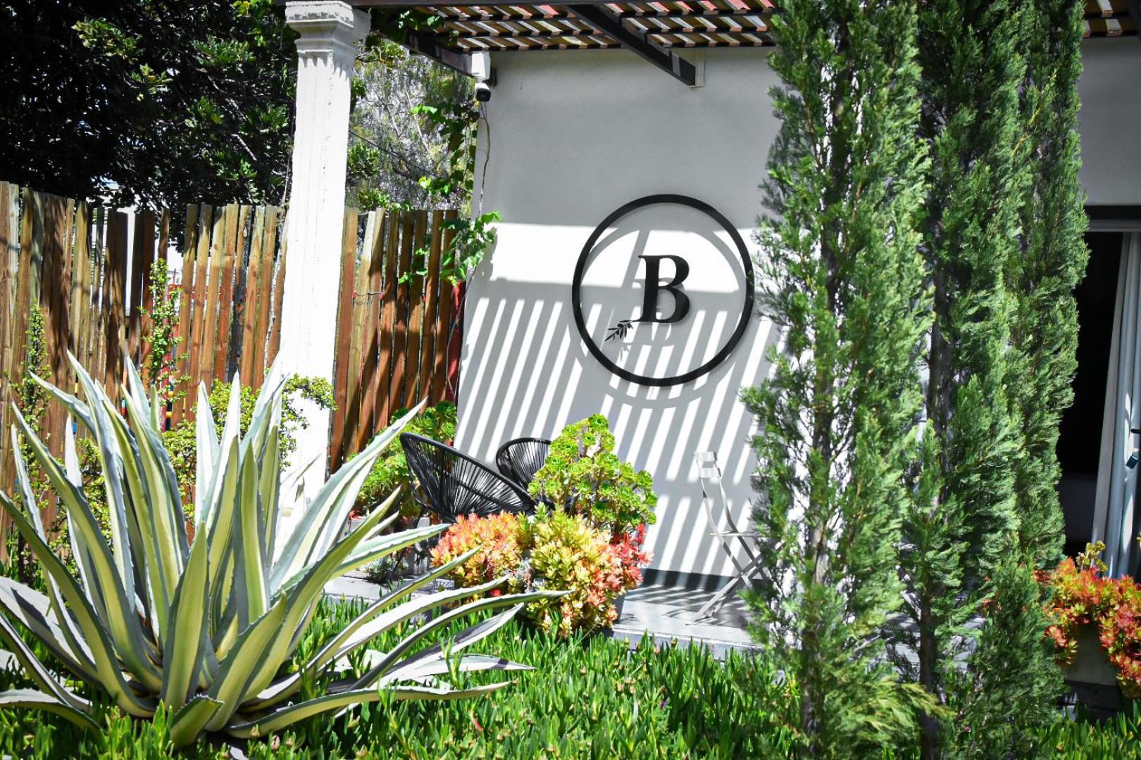Beautiful Betty Guesthouse 보퍼트웨스트 외부 사진